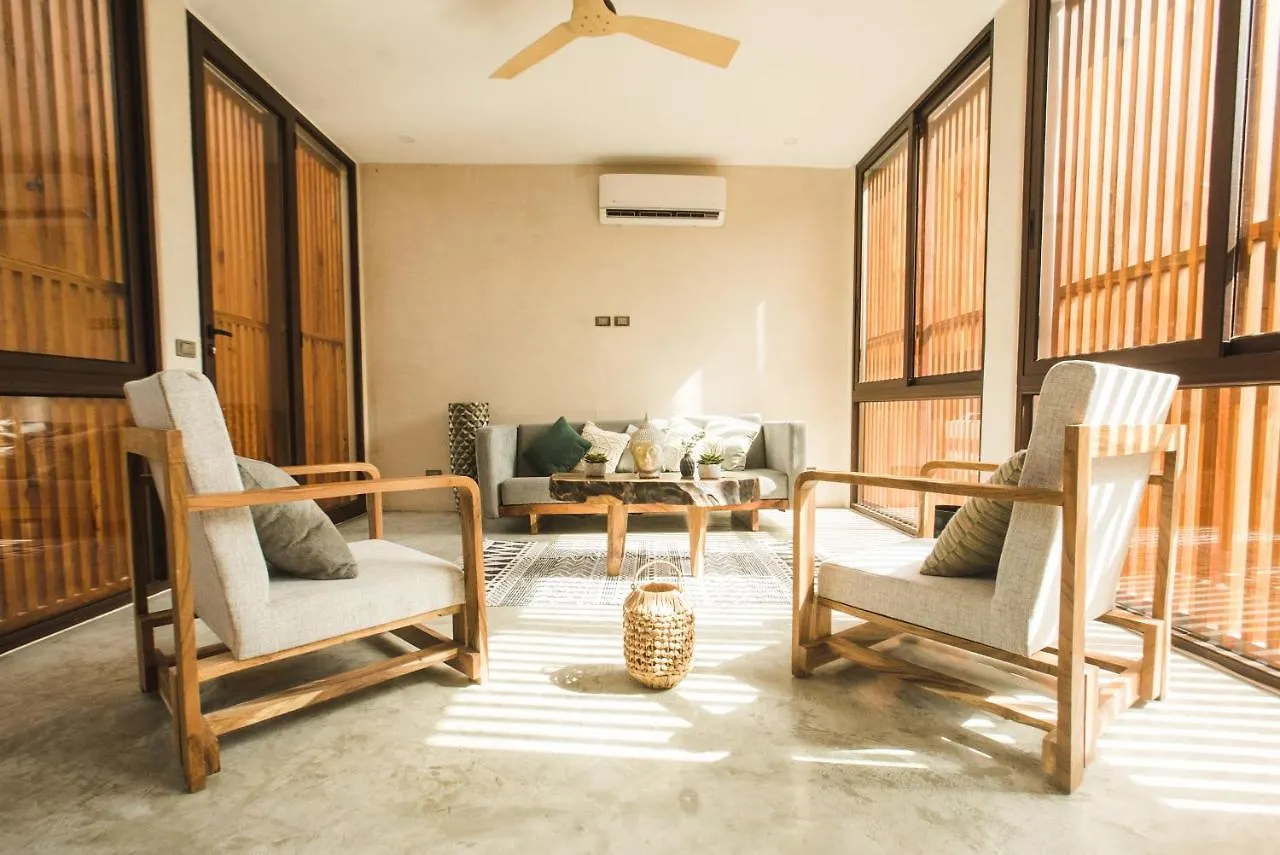 Nahil Tulum. Luxury Apt. 3 Pools, Incredible Rooftop View! 0*, Tulum
