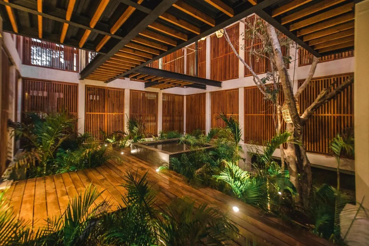 Nahil Tulum. Luxury Apt. 3 Pools, Incredible Rooftop View! 0*, Tulum